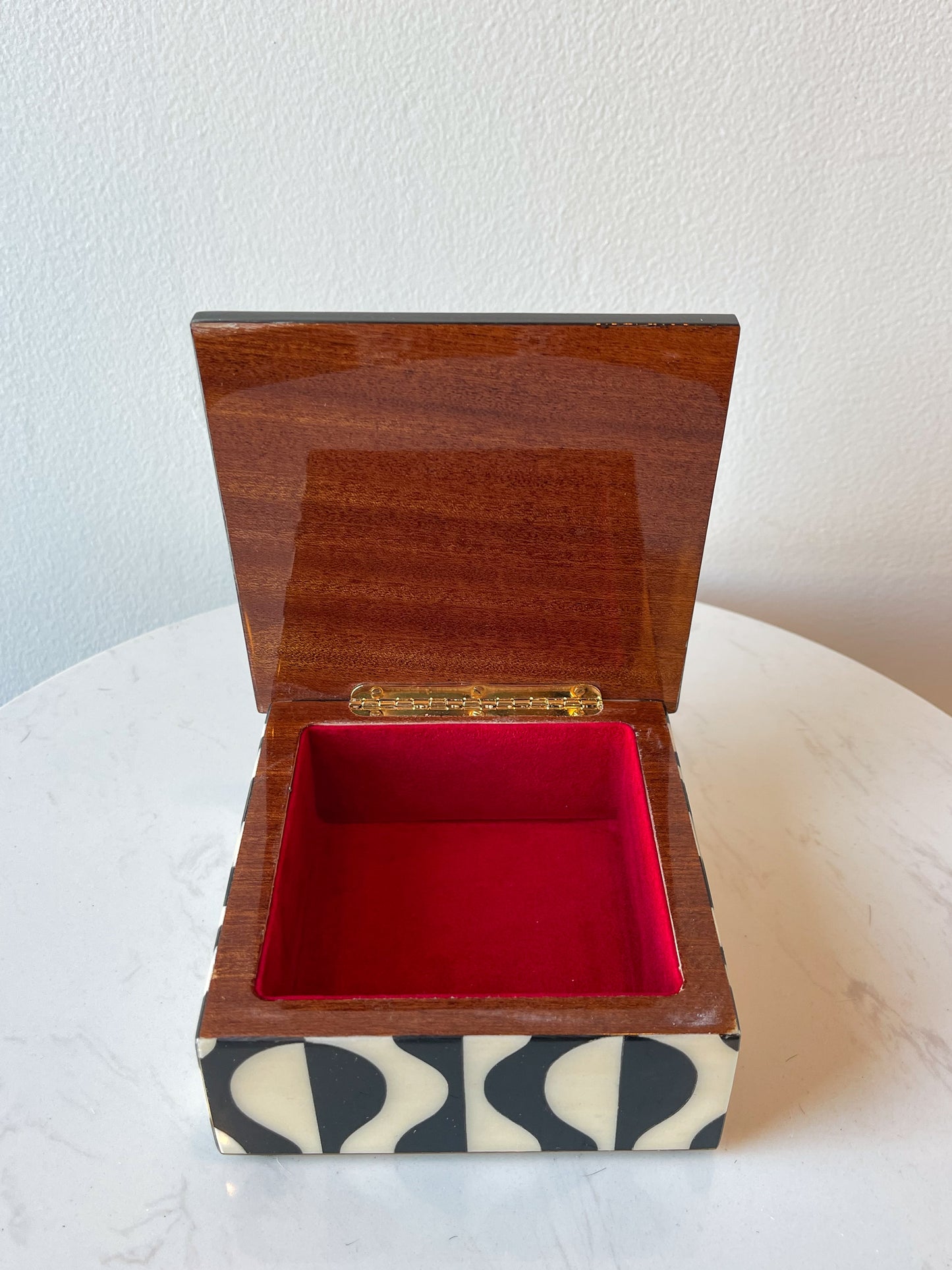 Black Designer Wooden Inlay Box, Design 2 - Made in Sorrento, Italy