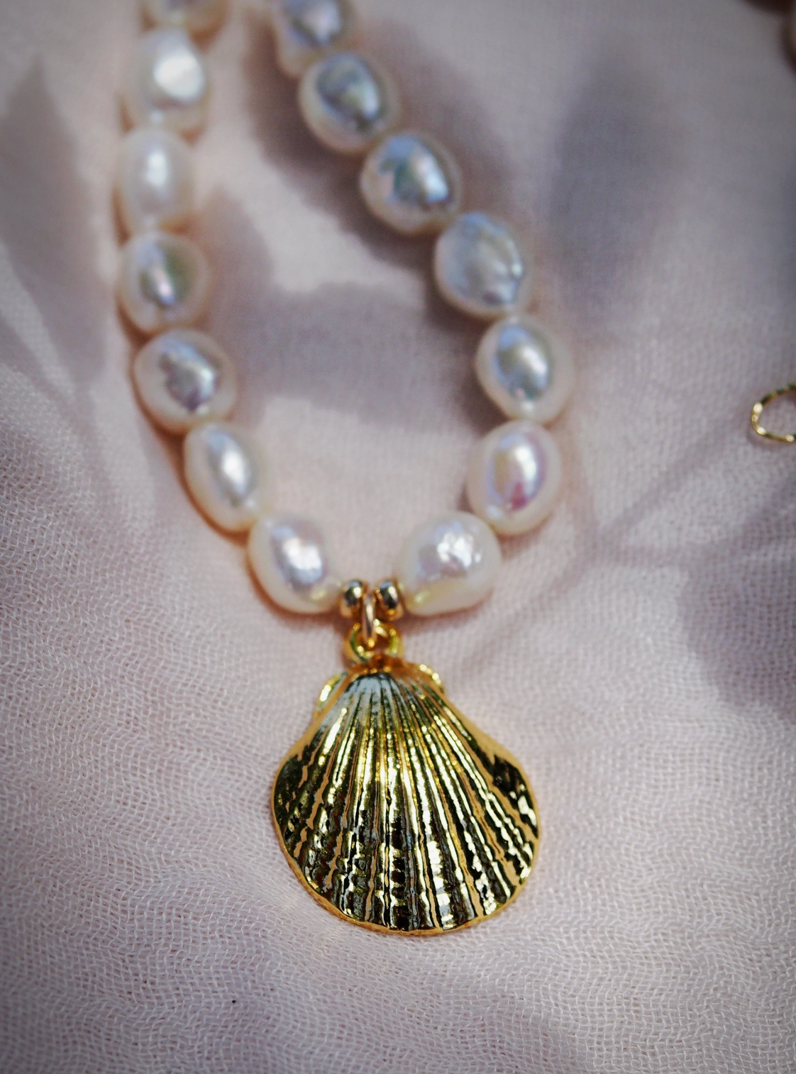 Statement White Pearl Necklace with Gold Shell Pendant - Kawai - Ke Aloha Jewelry