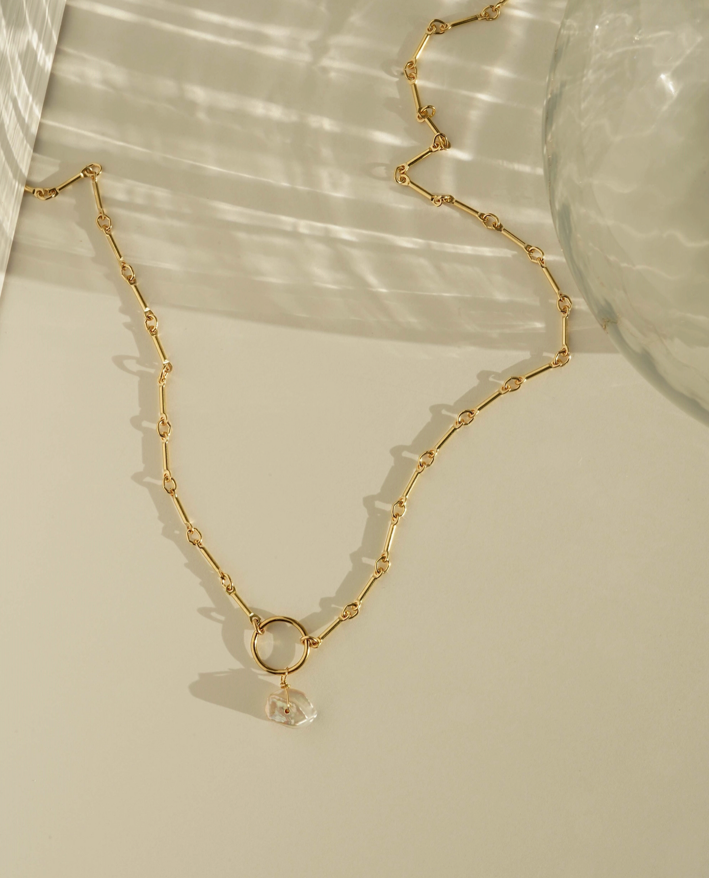 Newlyn Necklace Pearl and Chain - KOZAKH