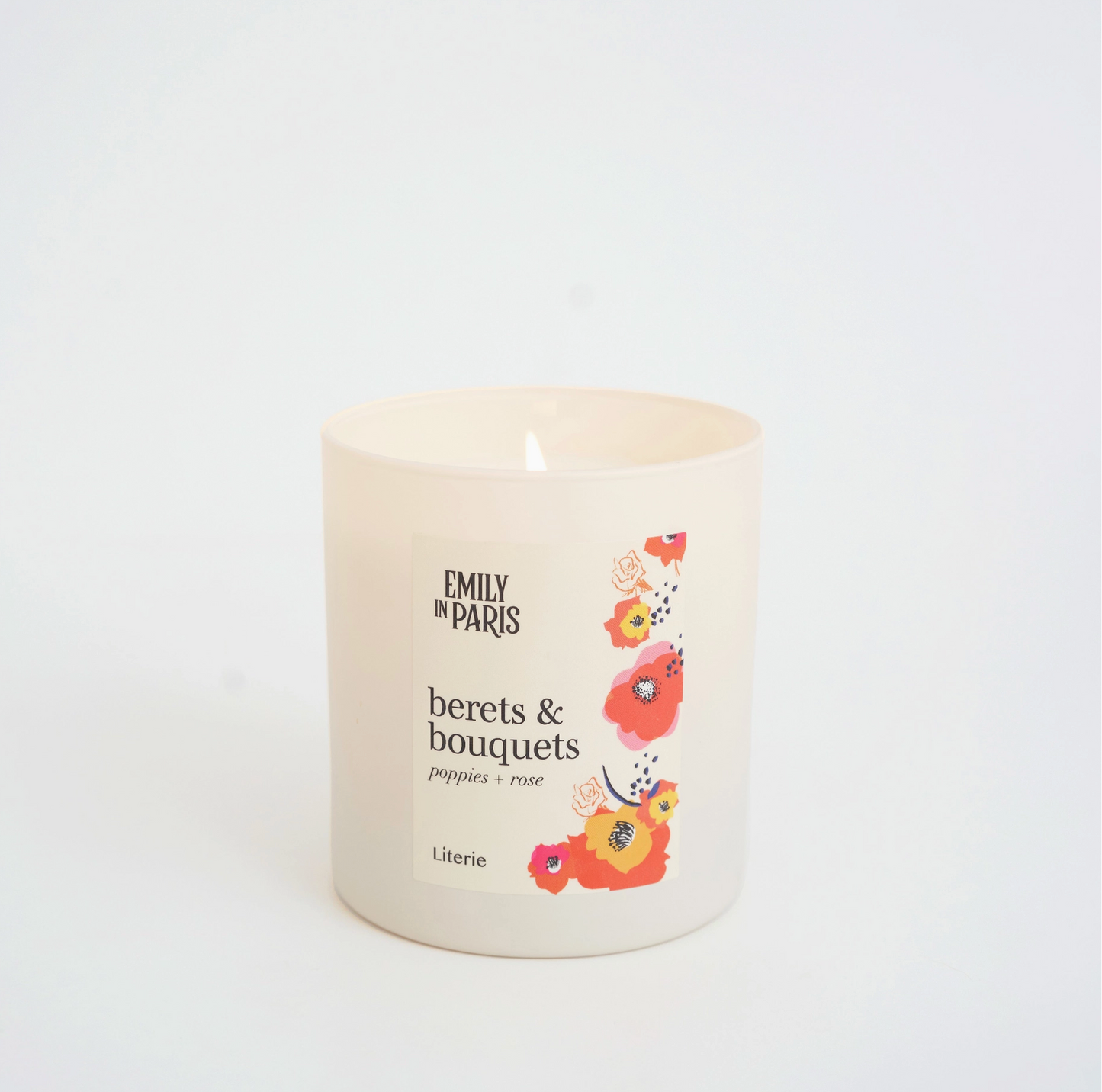 Emily in Paris Candle - Berets and Bouquets Candle - Literie